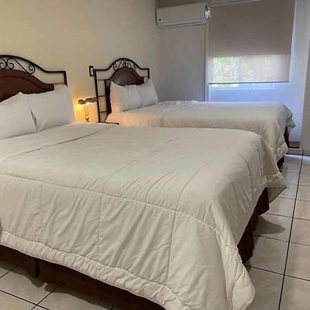 Hotel Gardenia Inn سان سلفادور المظهر الخارجي الصورة
