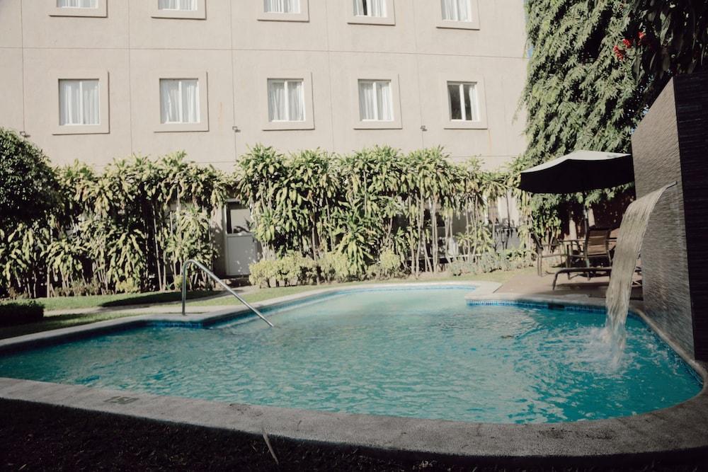 Hotel Gardenia Inn سان سلفادور المظهر الخارجي الصورة