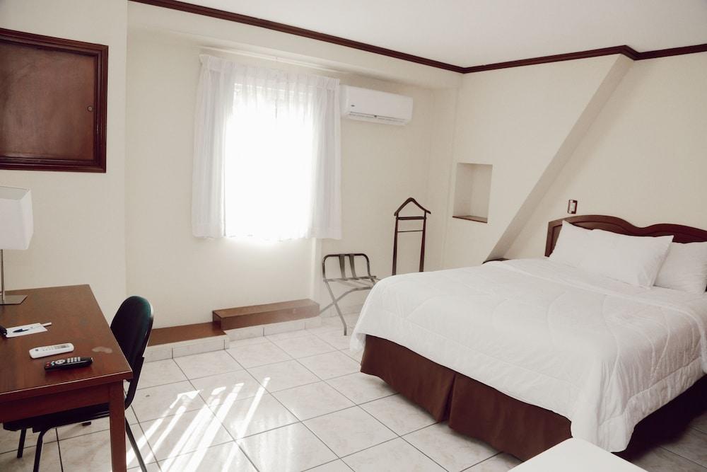 Hotel Gardenia Inn سان سلفادور المظهر الخارجي الصورة