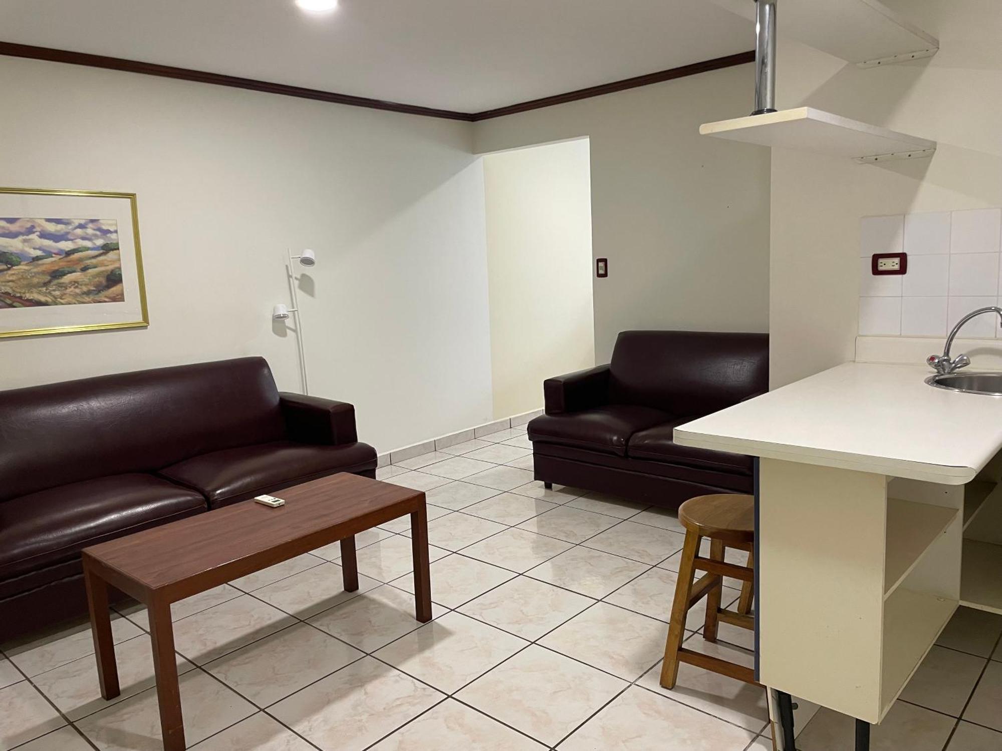 Hotel Gardenia Inn سان سلفادور المظهر الخارجي الصورة
