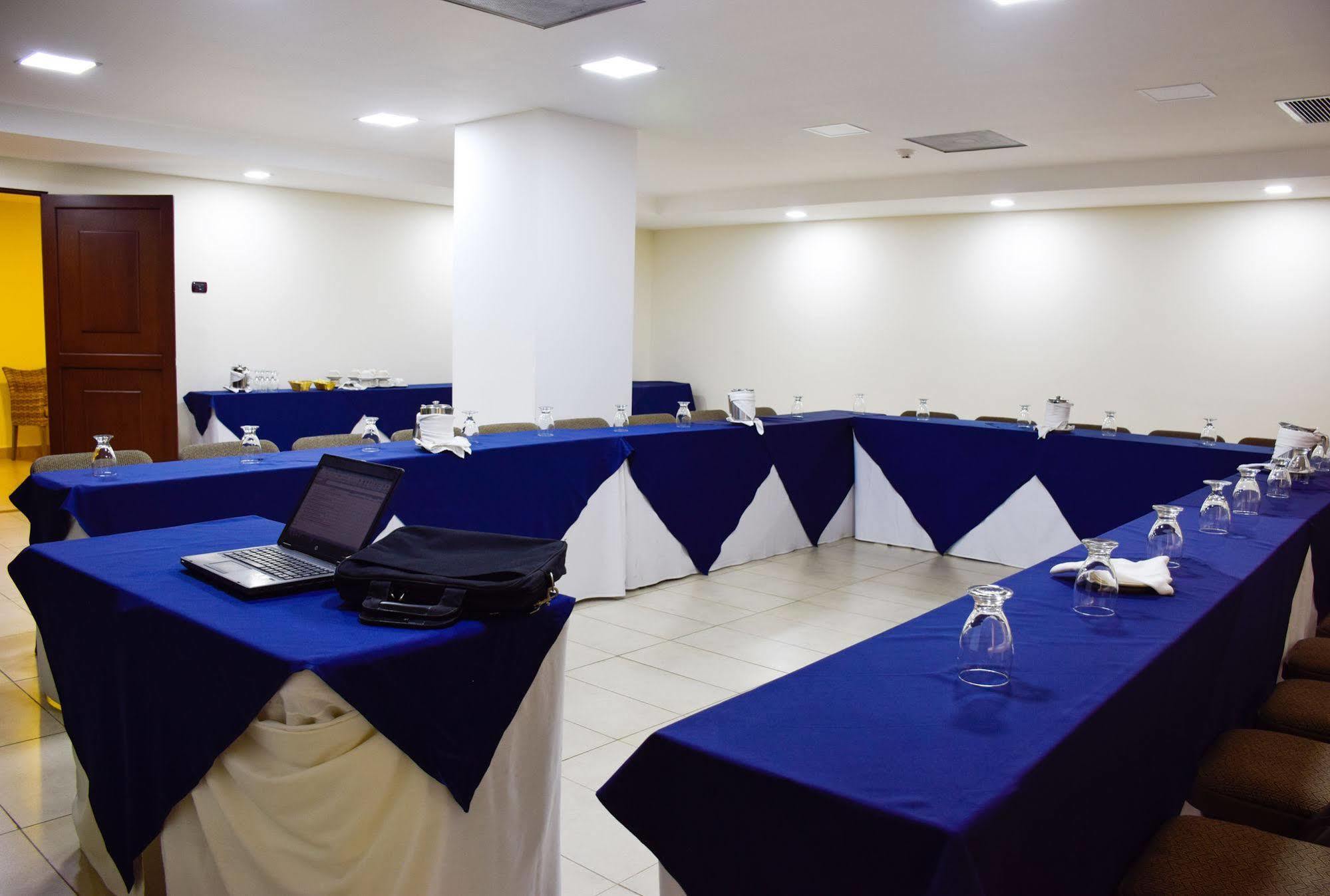 Hotel Gardenia Inn سان سلفادور المظهر الخارجي الصورة