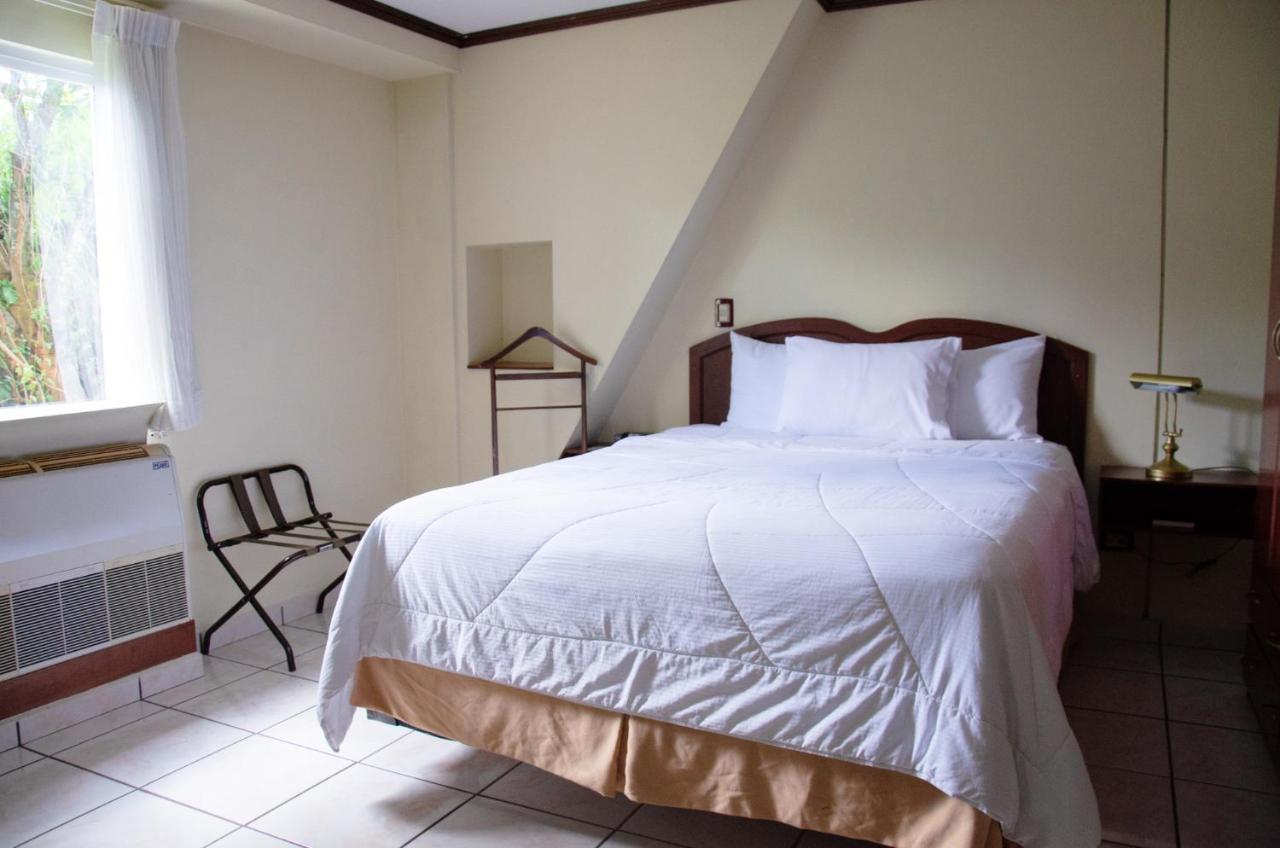 Hotel Gardenia Inn سان سلفادور المظهر الخارجي الصورة