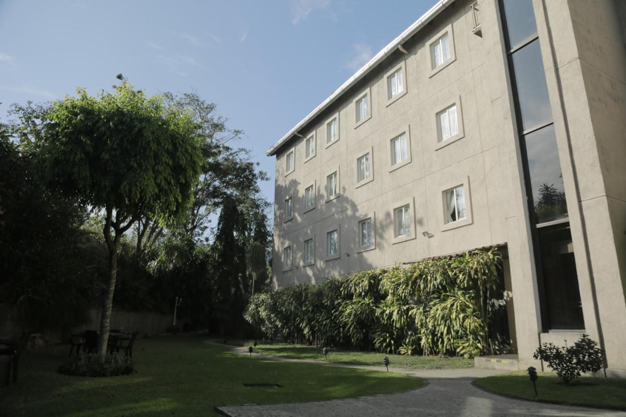 Hotel Gardenia Inn سان سلفادور المظهر الخارجي الصورة