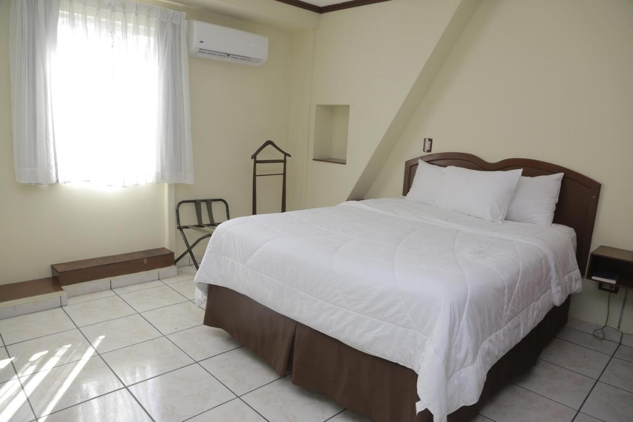 Hotel Gardenia Inn سان سلفادور المظهر الخارجي الصورة